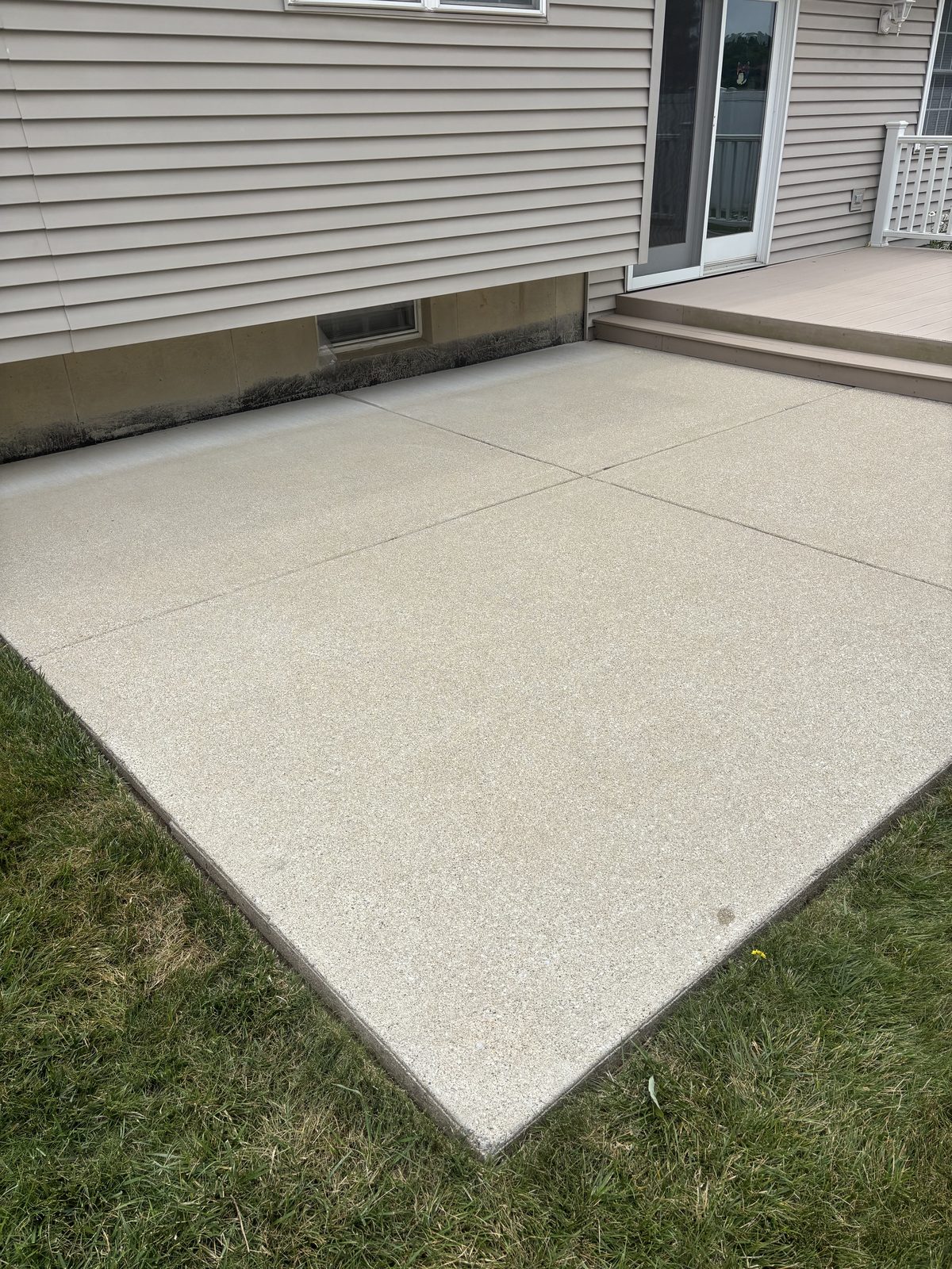 After: Concrete patio and walkway cleaning